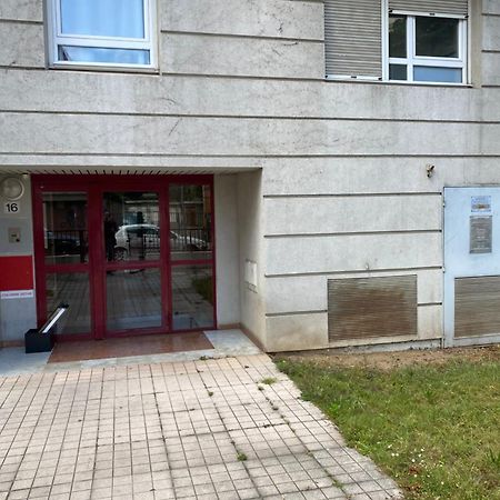 Super T2 Avec Piscine Lyon 3Eme Apartment Exterior photo